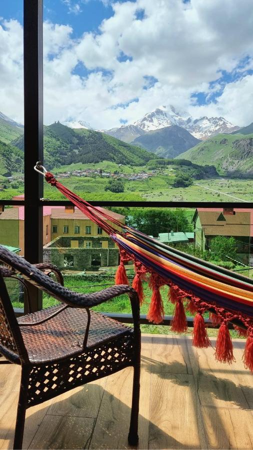 North Kazbegi Hotel Exterior photo