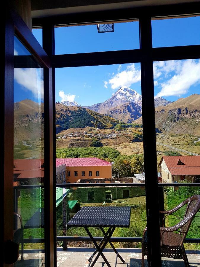 North Kazbegi Hotel Exterior photo